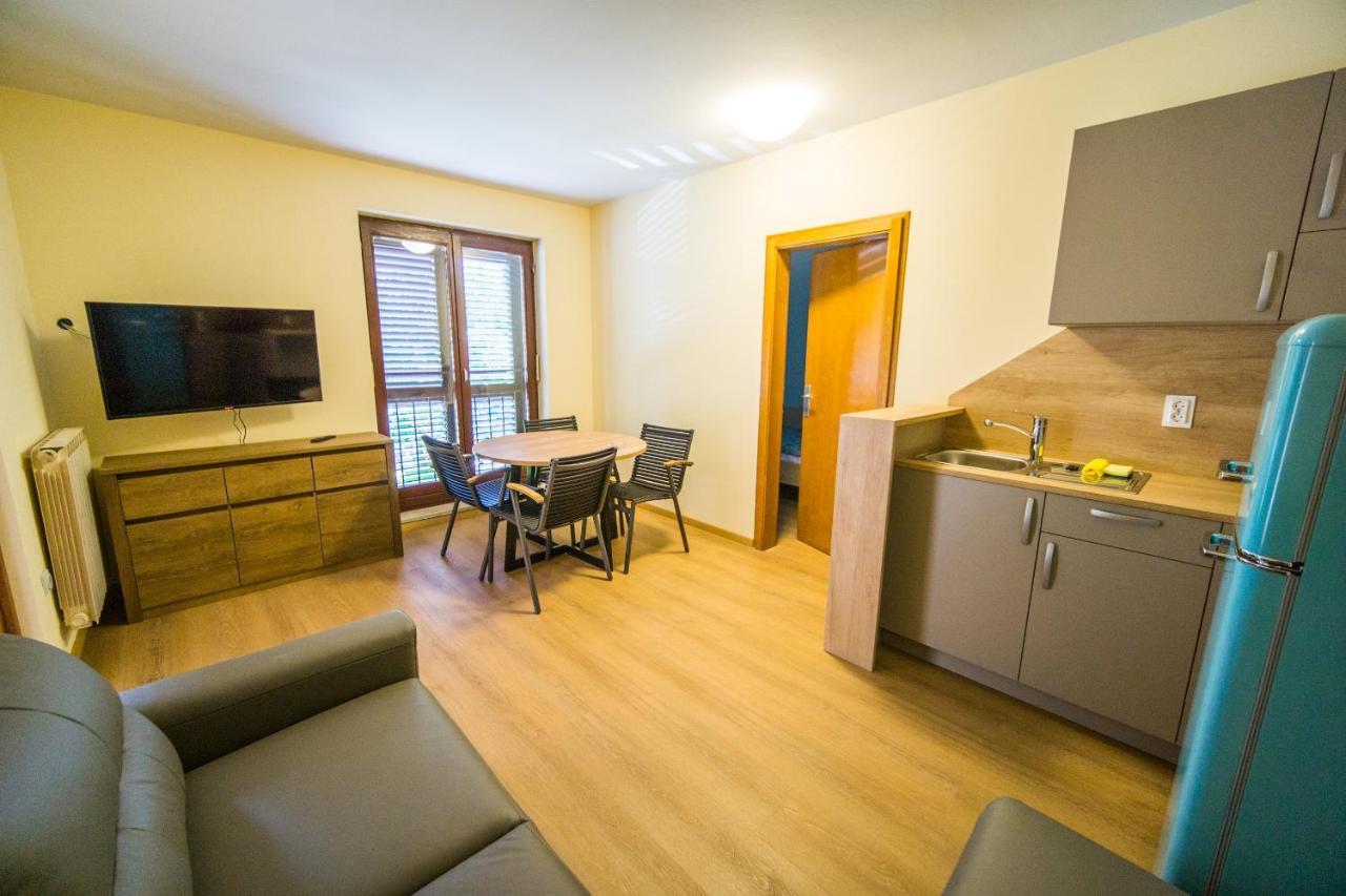 Apartments Stella Порторож Екстериор снимка
