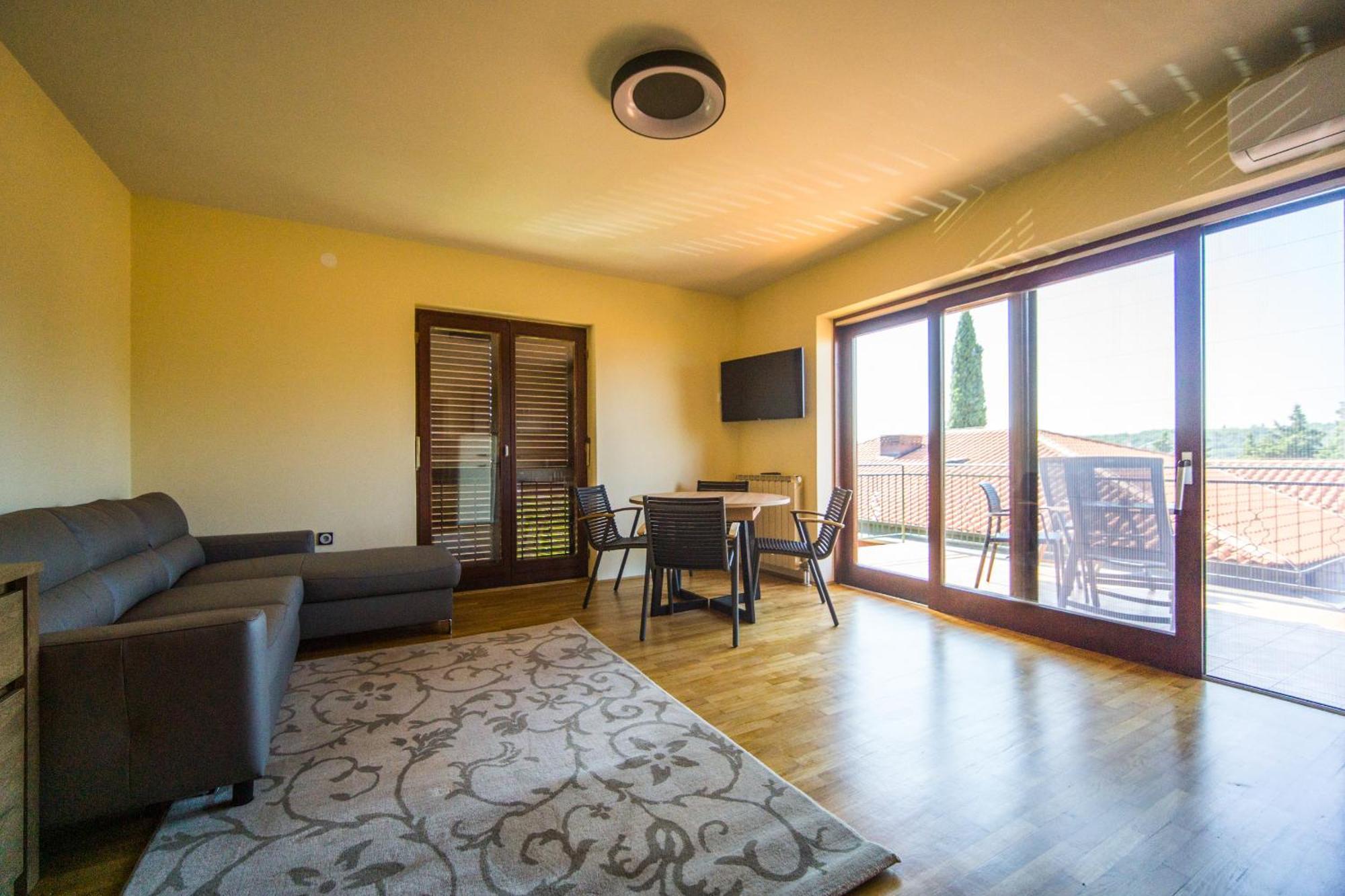 Apartments Stella Порторож Екстериор снимка